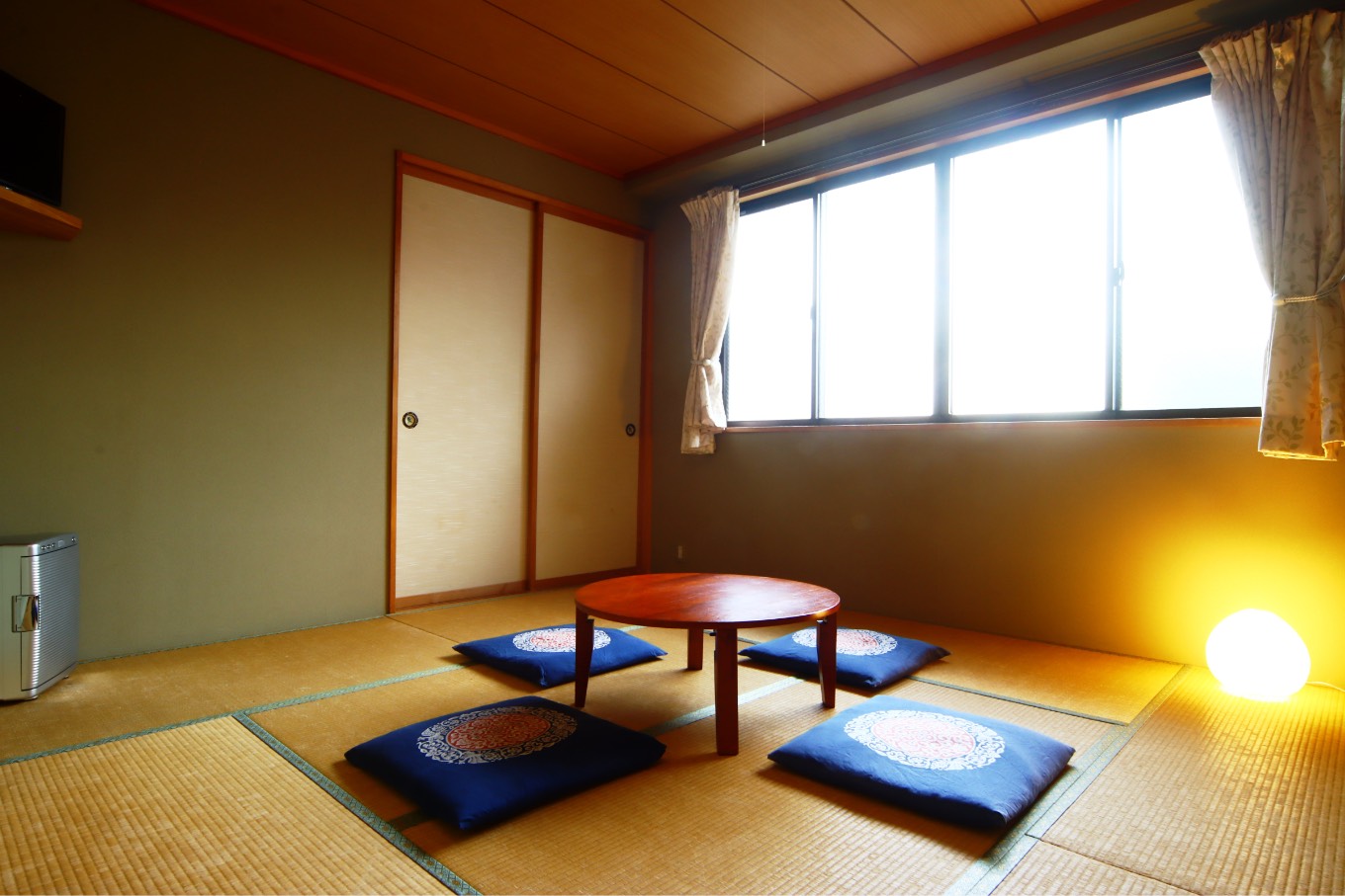 可供2人寬敞使用的4坪日式客房